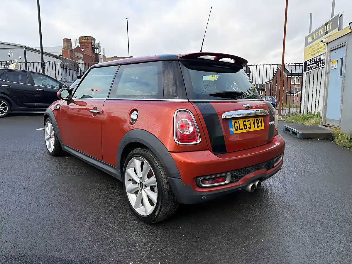 Used 2013 MINI Hatch Cooper S Orange - Interior and Exterior details 11