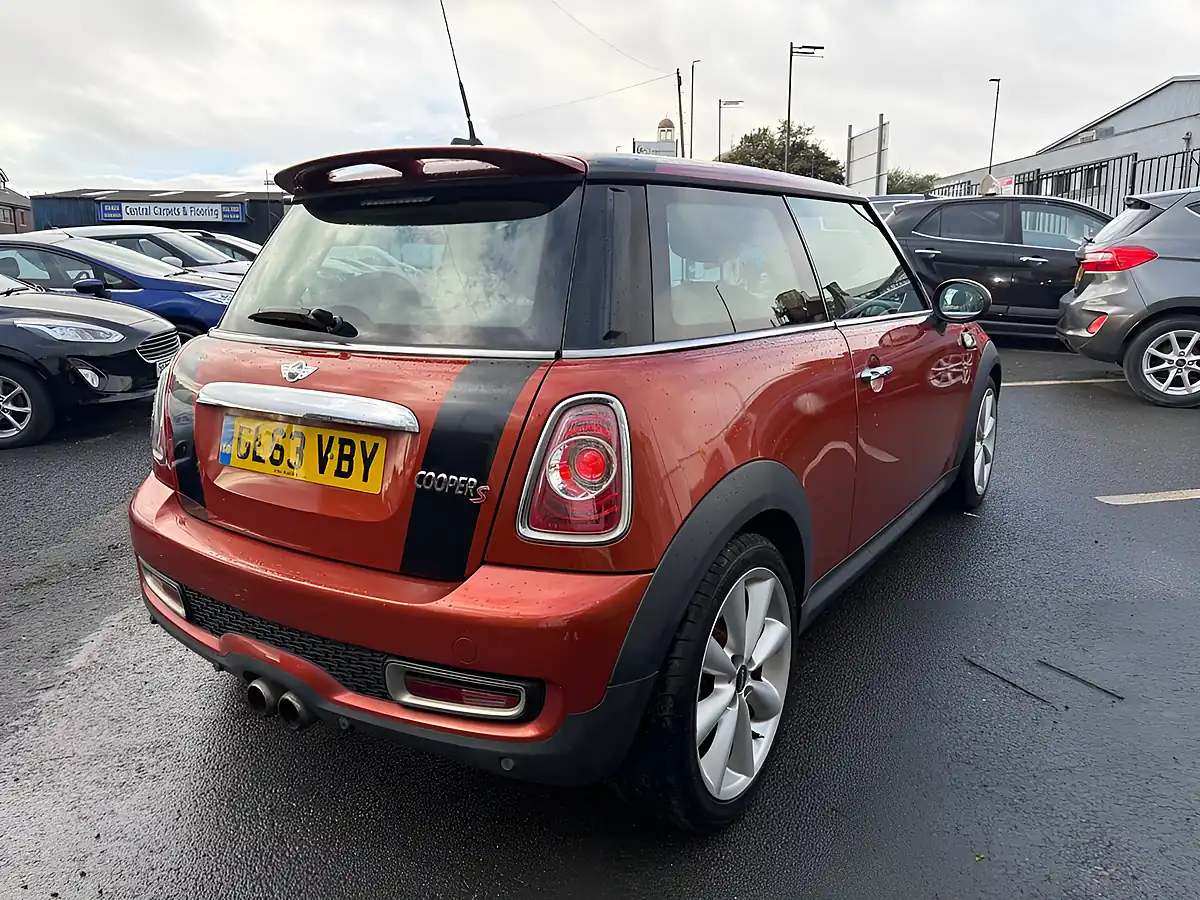Used 2013 MINI Hatch Cooper S Orange - Interior and Exterior details 13