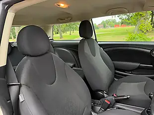 Used 2013 MINI Hatch Cooper White - Interior and Exterior details 13