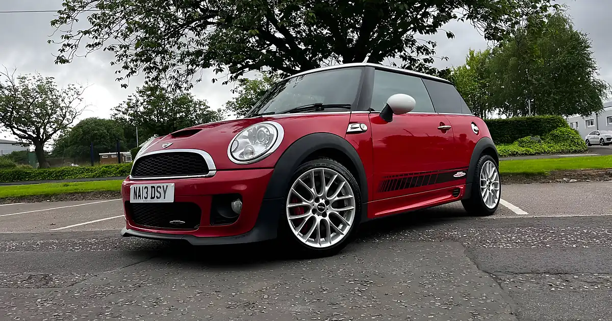 Used 2013 MINI Hatch John Cooper Works Chili Red - Front View