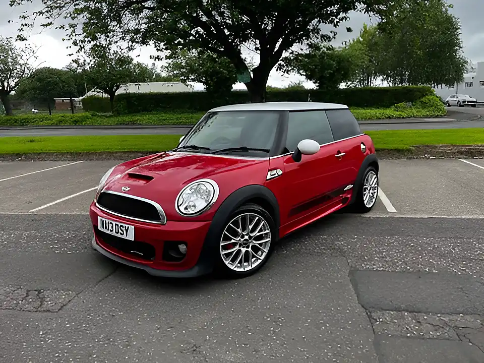 Used 2013 MINI Hatch John Cooper Works Chili Red - Interior and Exterior details 17