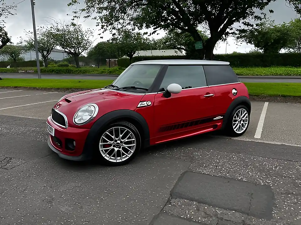Used 2013 MINI Hatch John Cooper Works Chili Red - Interior and Exterior details 20