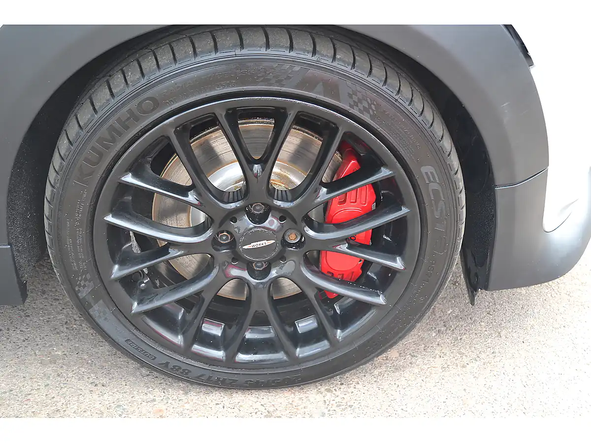 Used 2013 MINI Hatch John Cooper Works White Silver - Interior and Exterior details 15