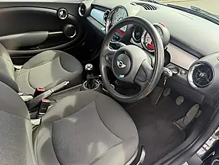 Used 2013 MINI Hatch One Black - Interior and Exterior details 8