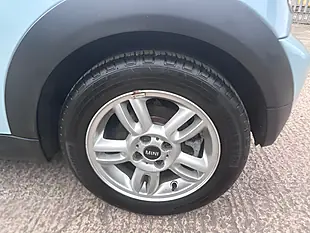 Used 2013 MINI Hatch One Blue - Interior and Exterior details 14