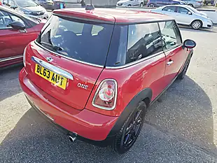 Used 2013 MINI One Red - Interior and Exterior details 3
