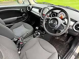 Used 2013 MINI One White - Interior and Exterior details 14