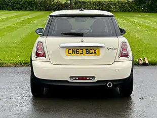 Used 2013 MINI One White - Interior and Exterior details 6
