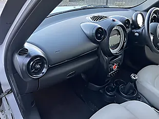 Used 2013 MINI Paceman Cooper ALL4 (jcw Aero Body Kit) White - Interior and Exterior details 11