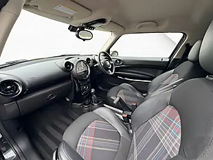 Used 2013 MINI Paceman Cooper Black - Interior and Exterior details 10