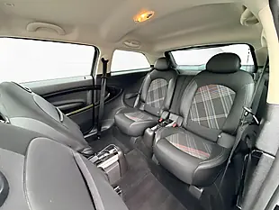 Used 2013 MINI Paceman Cooper Black - Interior and Exterior details 7