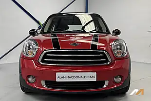 Used 2013 MINI Paceman Cooper Blazing Red - Interior and Exterior details 4