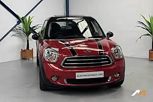 Used 2013 MINI Paceman Cooper Blazing Red - Interior and Exterior details 6