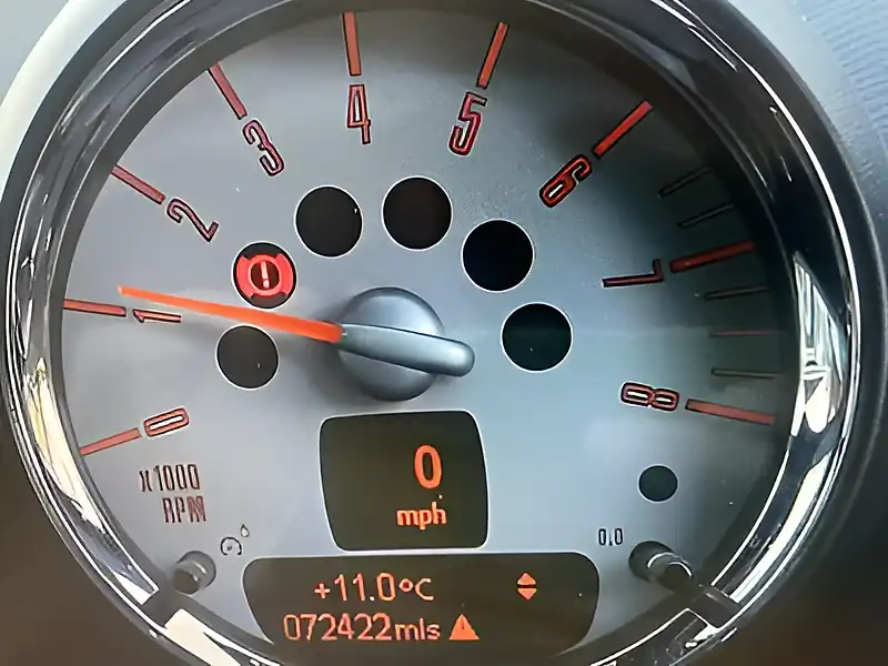 Used 2013 MINI Paceman Cooper (chili Ii Pack) Light White - Interior and Exterior details 11