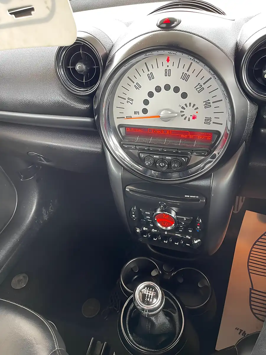 Used 2013 MINI Paceman Cooper S Black - Interior and Exterior details 13