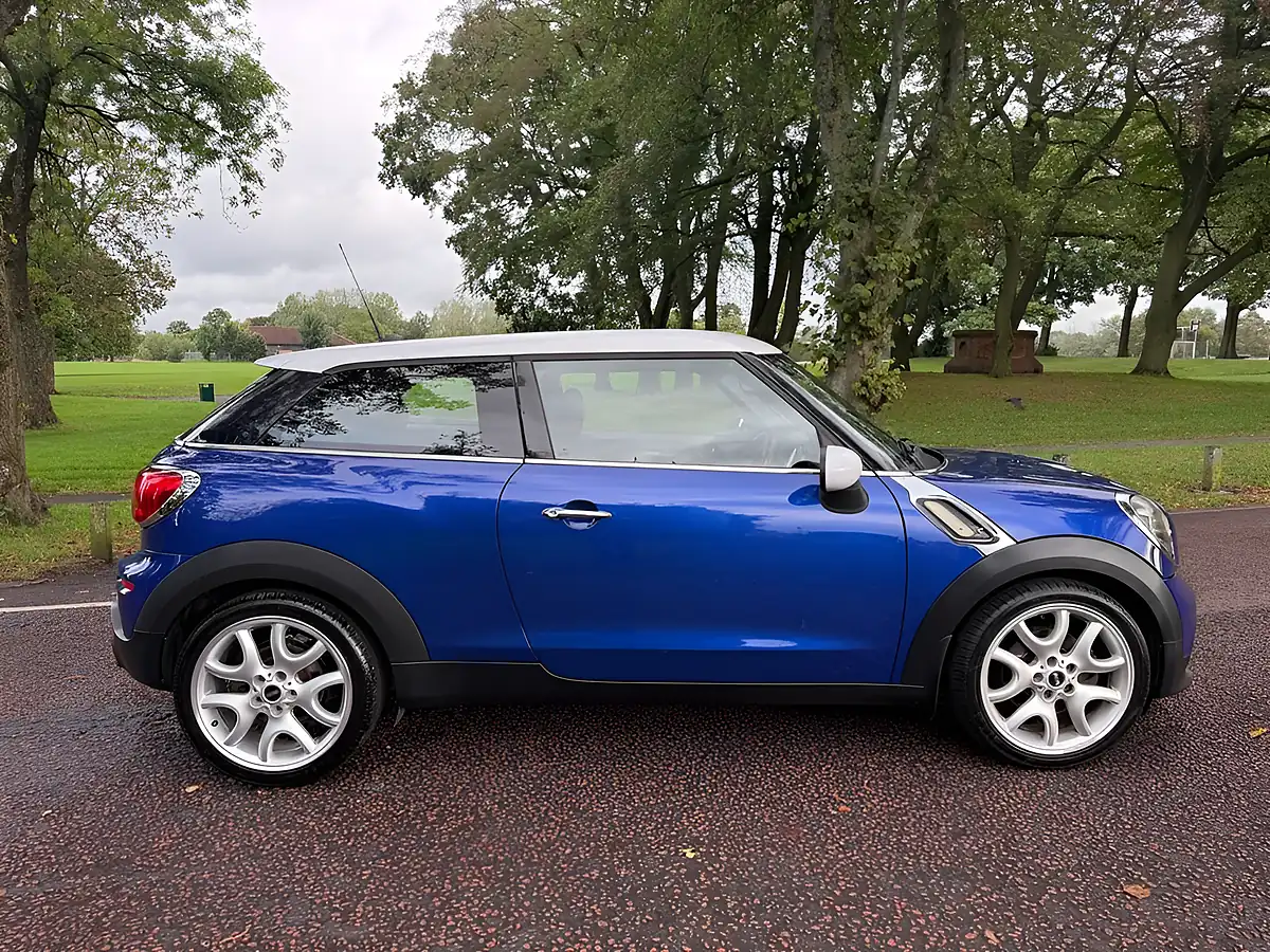 Used 2013 MINI Paceman Cooper S Blue - Interior and Exterior details 2
