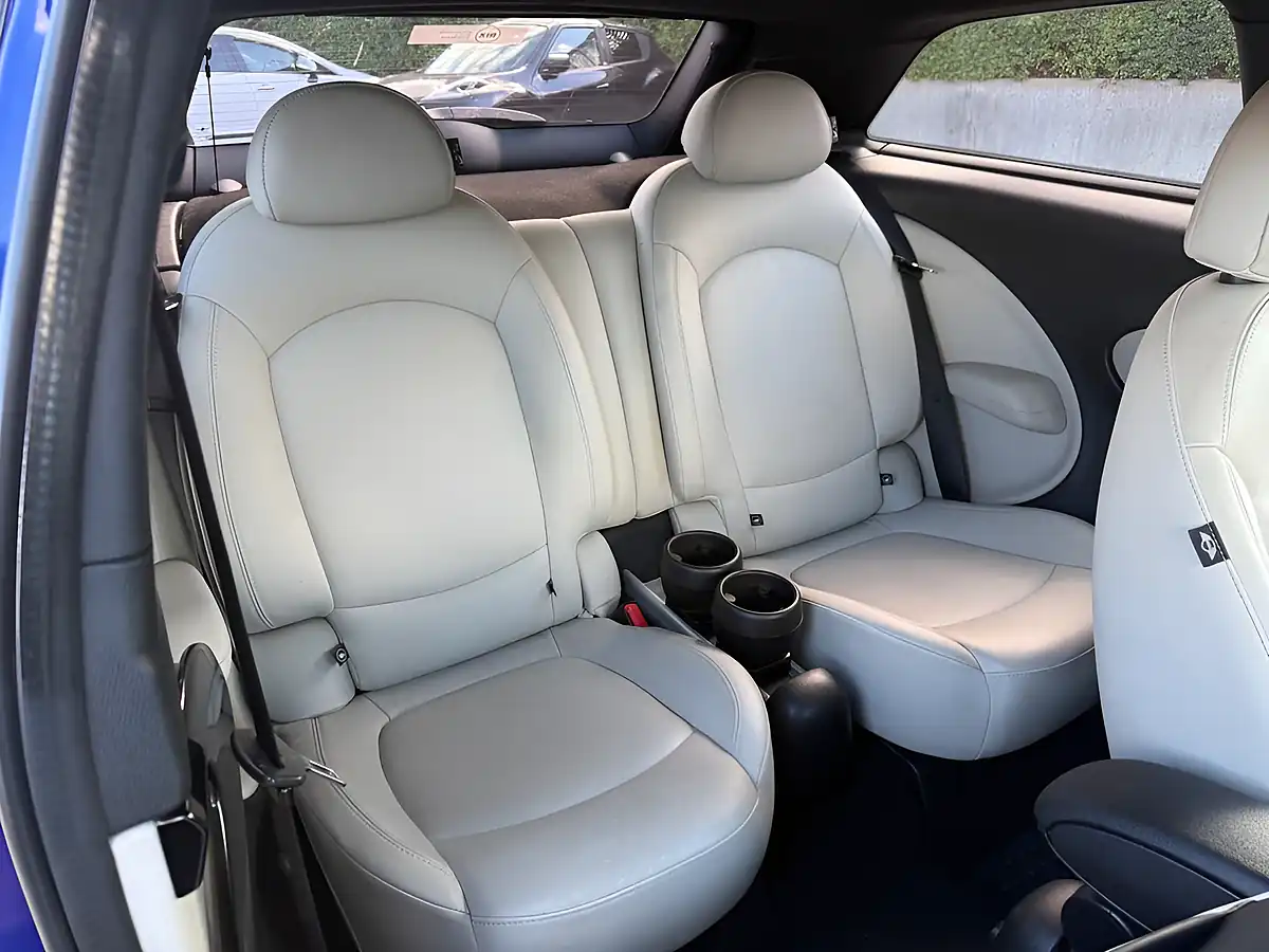 Used 2013 MINI Paceman Cooper Starlight Blue - Interior and Exterior details 18