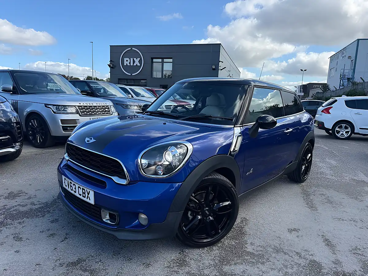 Used 2013 MINI Paceman Cooper Starlight Blue - Interior and Exterior details 2
