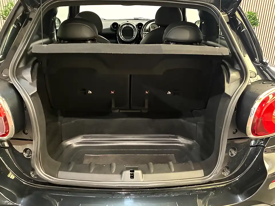 Used 2013 MINI Paceman John Cooper Works ALL4 Black - Interior and Exterior details 15
