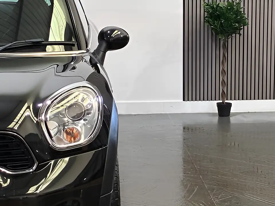 Used 2013 MINI Paceman John Cooper Works ALL4 Black - Interior and Exterior details 16