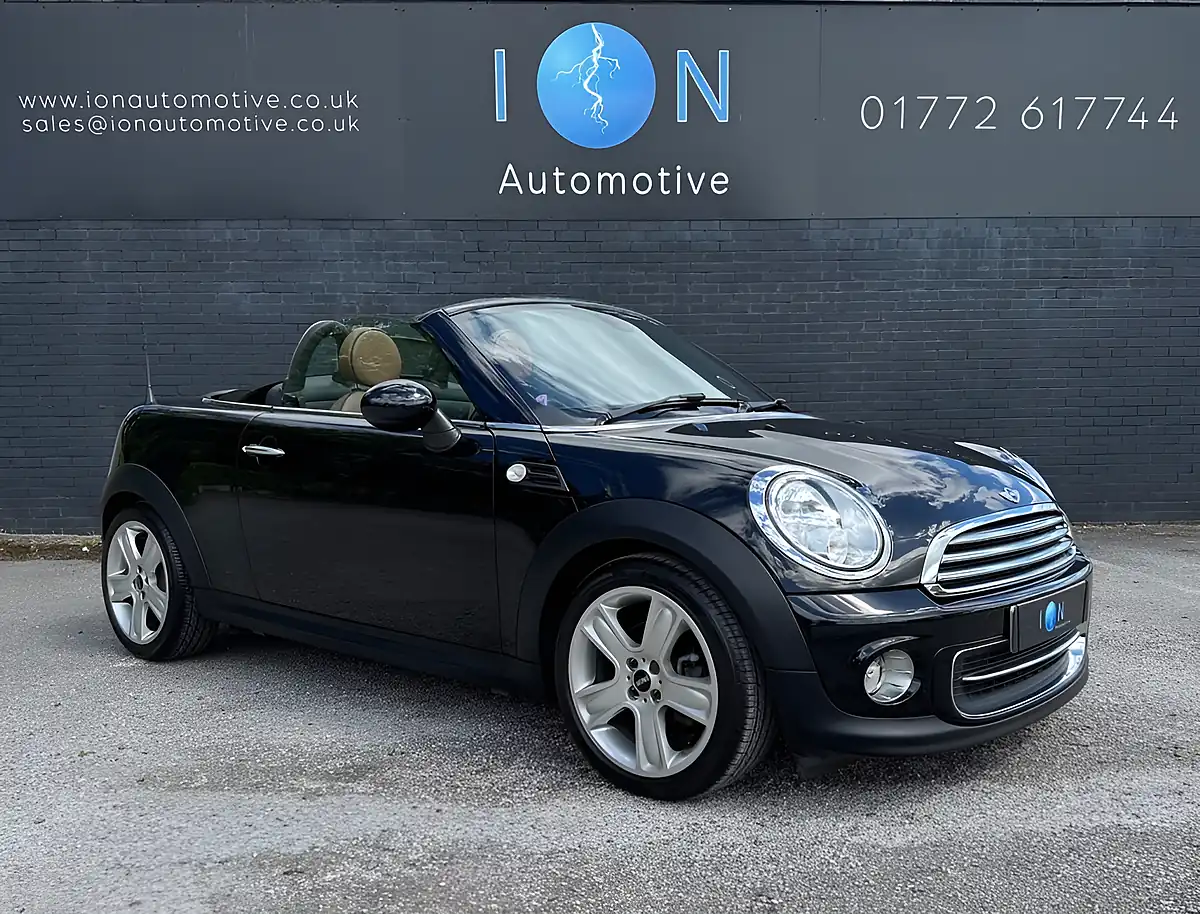 Used 2013 MINI Roadster Cooper Midnight Black Metallic - Interior and Exterior details 13