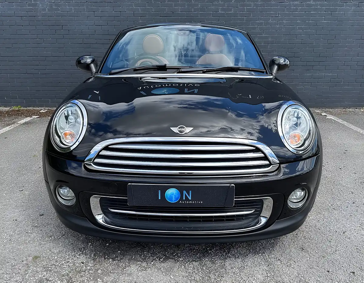 Used 2013 MINI Roadster Cooper Midnight Black Metallic - Interior and Exterior details 14