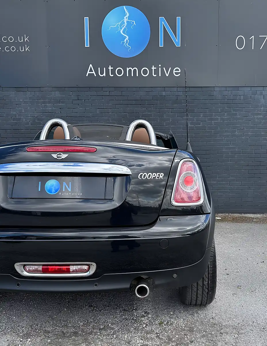 Used 2013 MINI Roadster Cooper Midnight Black Metallic - Interior and Exterior details 4
