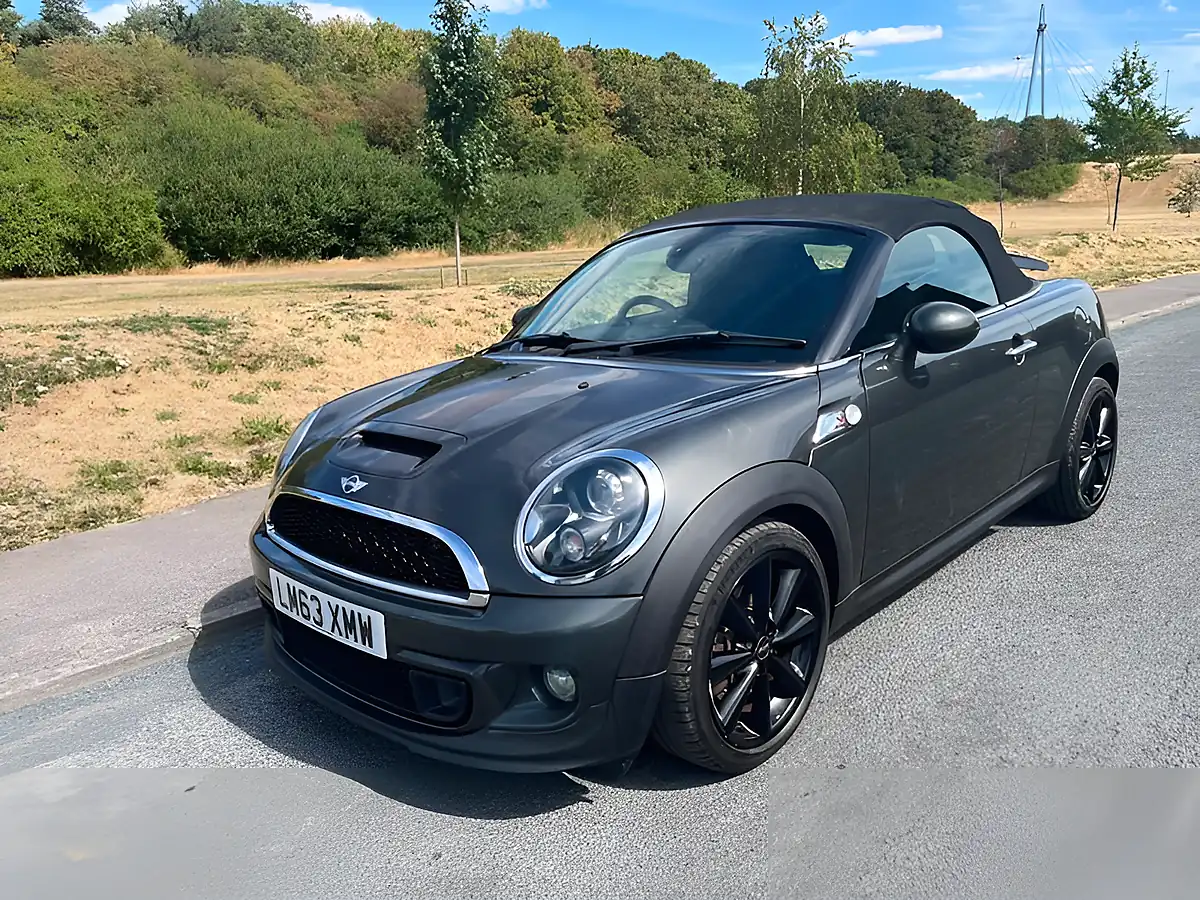 Used 2013 MINI Roadster Cooper S Eclipse Grey - Interior and Exterior details 11