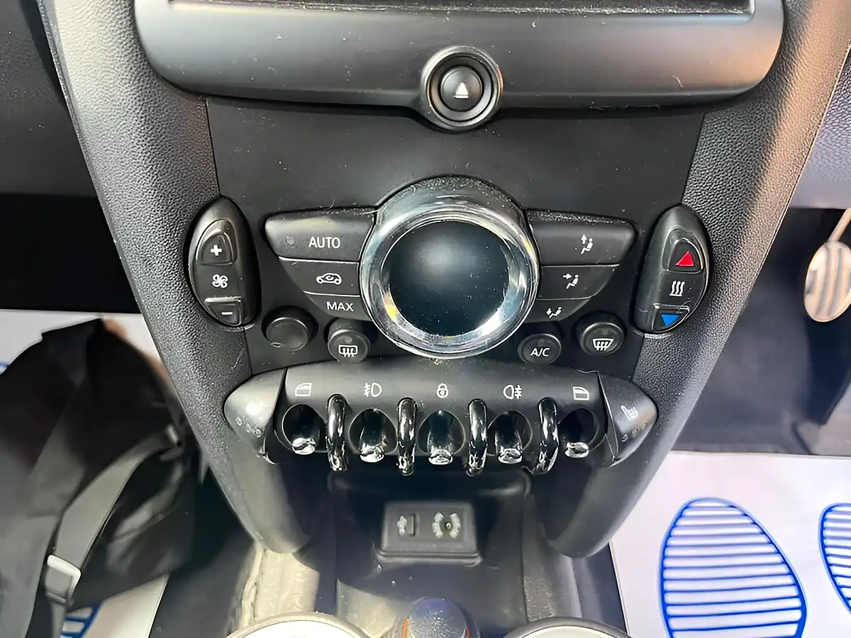 Used 2013 MINI Roadster Cooper S Eclipse Grey - Interior and Exterior details 15