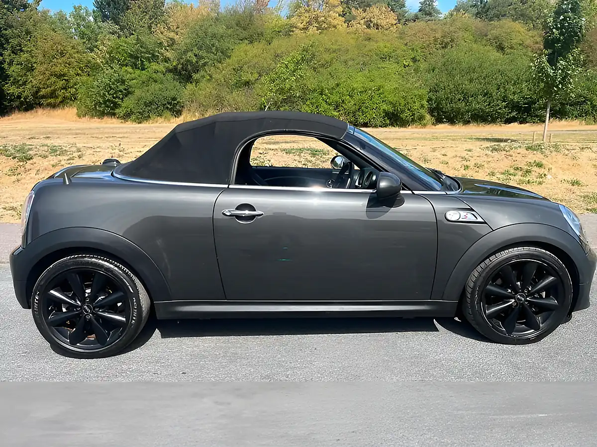 Used 2013 MINI Roadster Cooper S Eclipse Grey - Interior and Exterior details 7