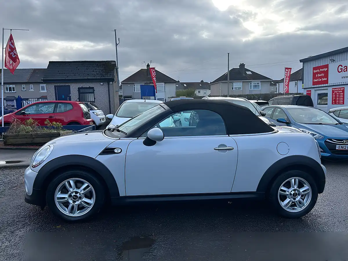 Used 2013 MINI Roadster Cooper Silver - Interior and Exterior details 9