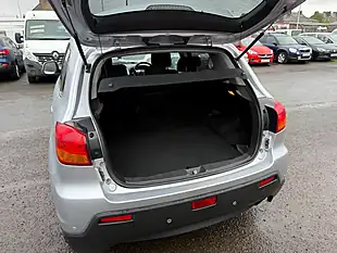 Used 2013 Mitsubishi Asx 3 Silver - Interior and Exterior details 13