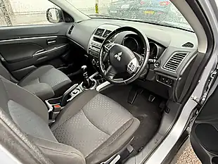 Used 2013 Mitsubishi Asx 3 Silver - Interior and Exterior details 9