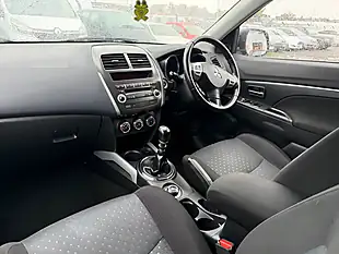 Used 2013 Mitsubishi Asx 3 Silver - Interior and Exterior details 17