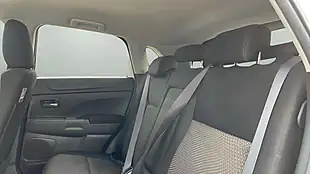 Used 2013 Mitsubishi Asx 3 White - Interior and Exterior details 16