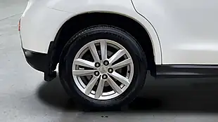 Used 2013 Mitsubishi Asx 3 White - Interior and Exterior details 19