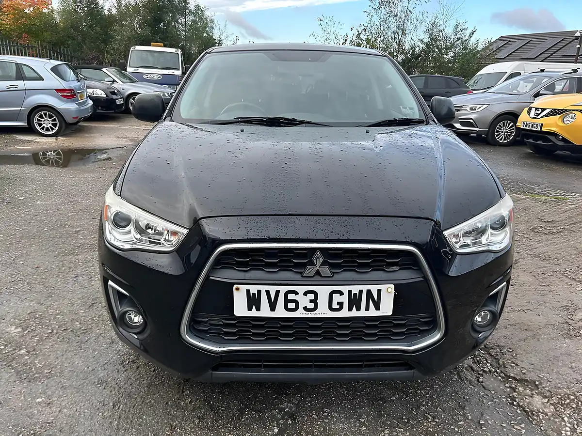 Used 2013 Mitsubishi Asx 4 Black - Interior and Exterior details 2