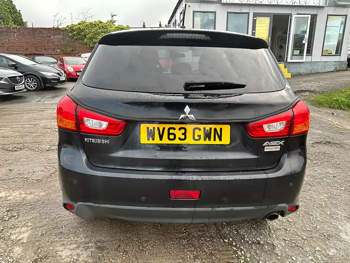 Used 2013 Mitsubishi Asx 4 Black - Interior and Exterior details 5