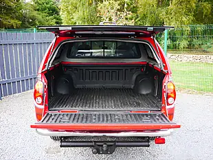 Used 2013 Mitsubishi L200 Barbarian Lb Dcb Red - Interior and Exterior details 12