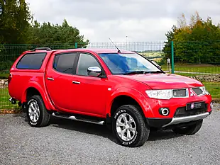 Used 2013 Mitsubishi L200 Barbarian Lb Dcb Red - Interior and Exterior details 2