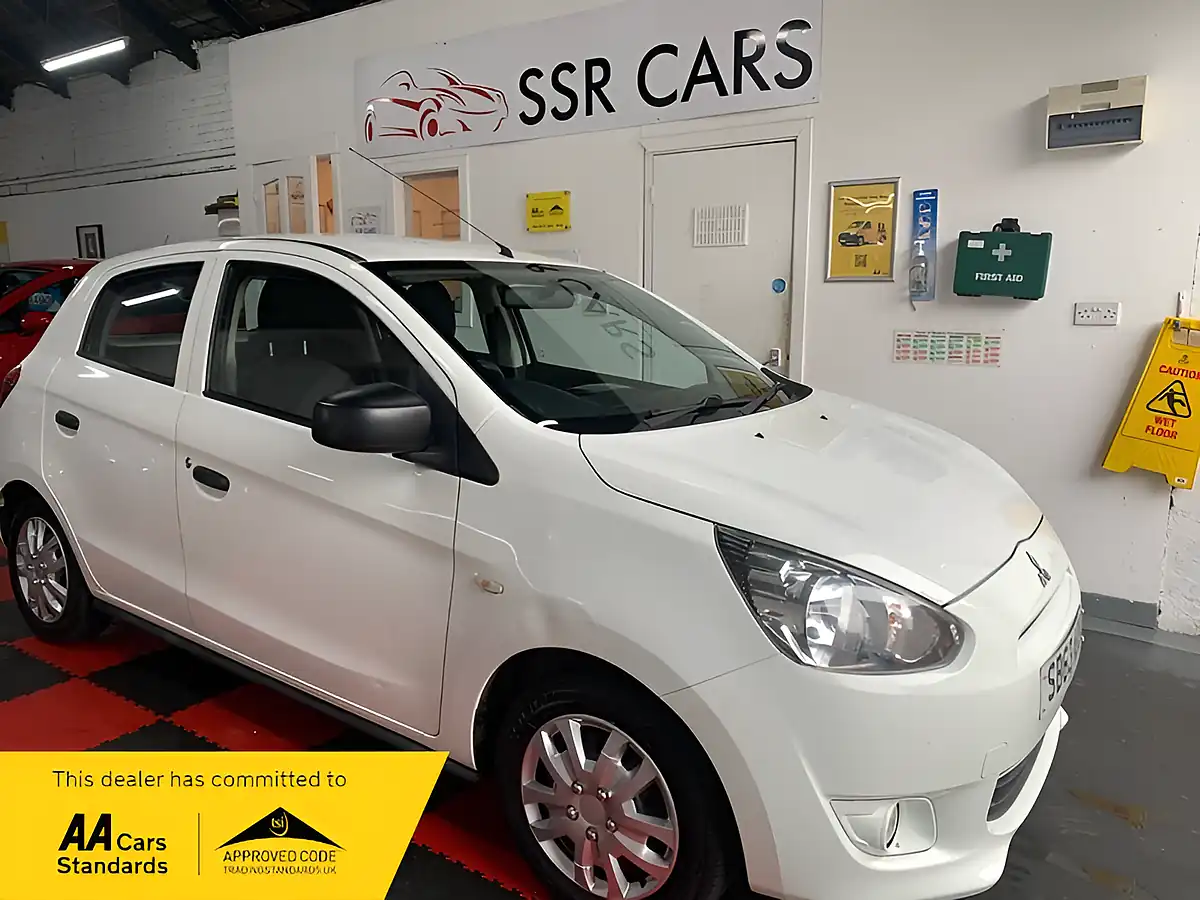 Used 2013 Mitsubishi Mirage 1 White - Front View