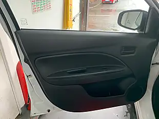 Used 2013 Mitsubishi Mirage 1 White - Interior and Exterior details 11