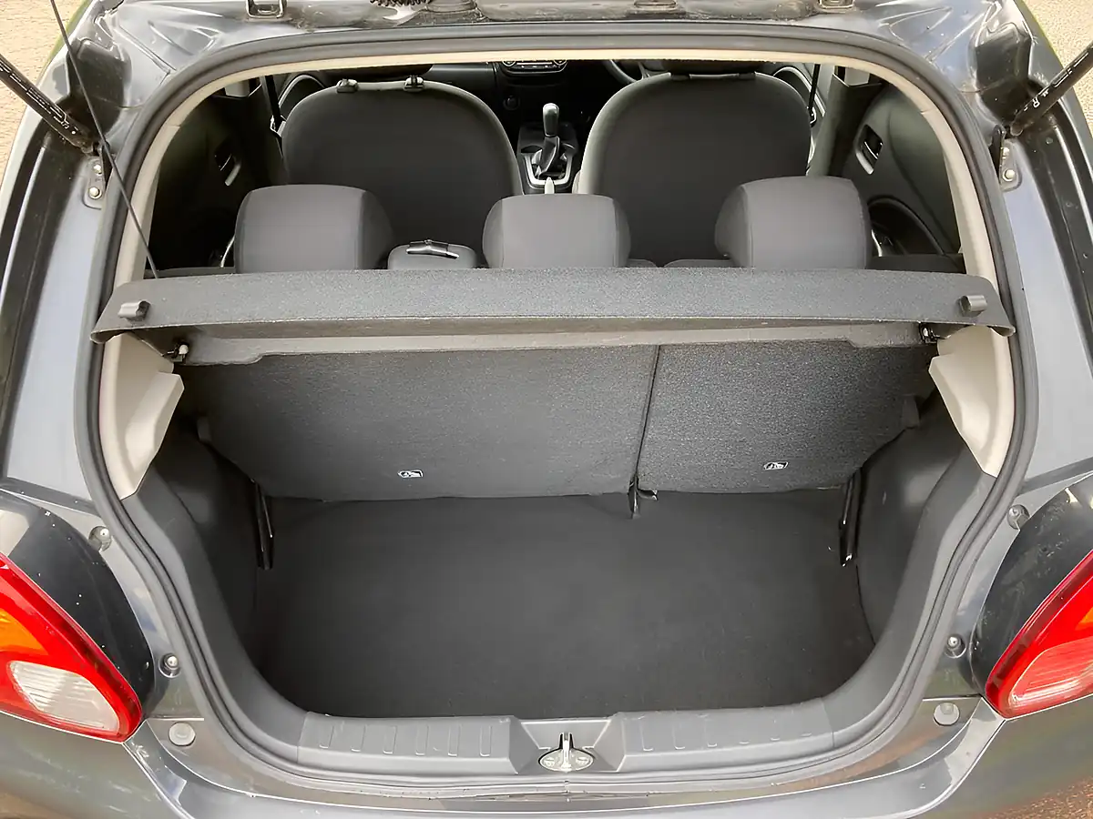 Used 2013 Mitsubishi Mirage 3 Grey - Interior and Exterior details 11
