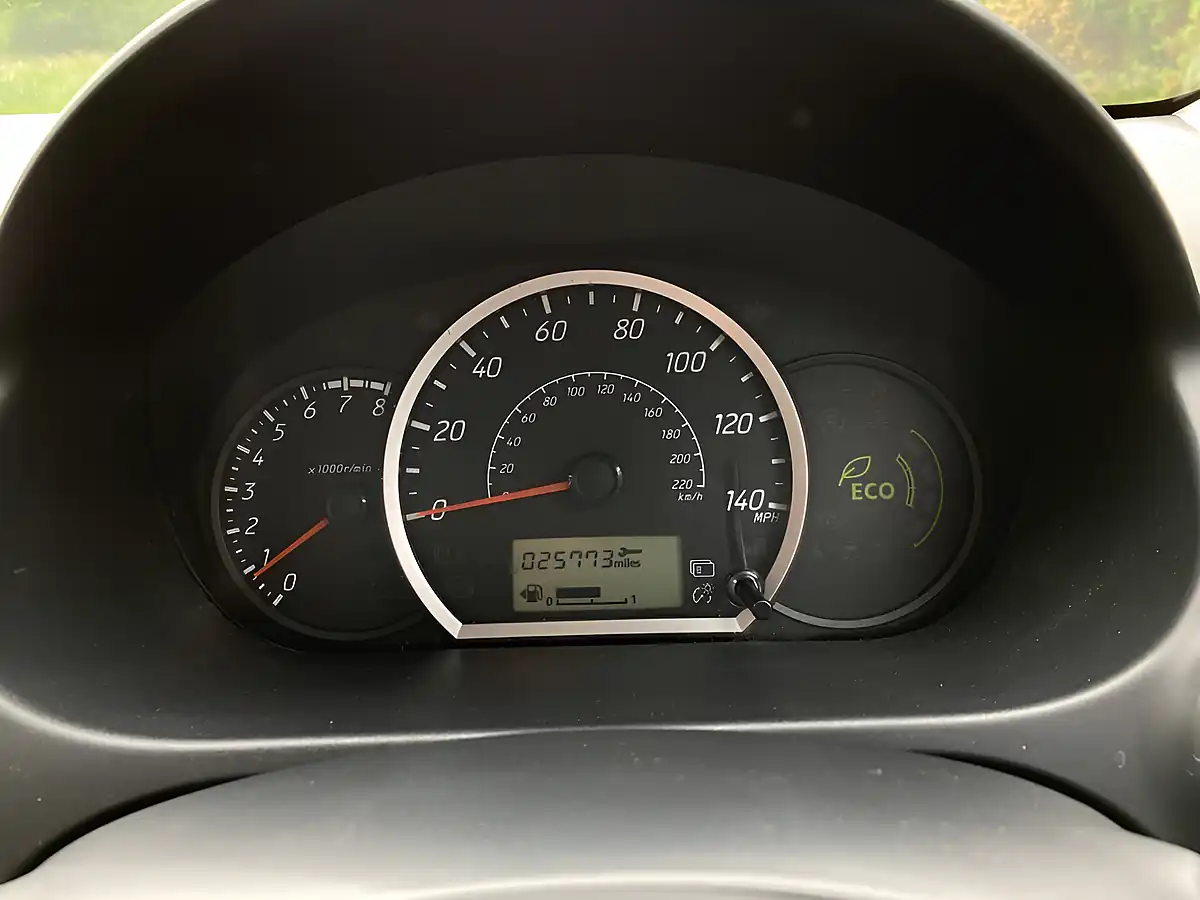 Used 2013 Mitsubishi Mirage 3 Grey - Interior and Exterior details 20