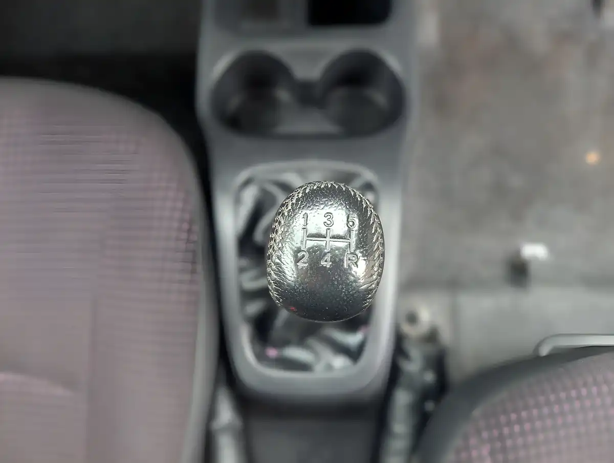 Used 2013 Mitsubishi Mirage 3 - Interior and Exterior details 10