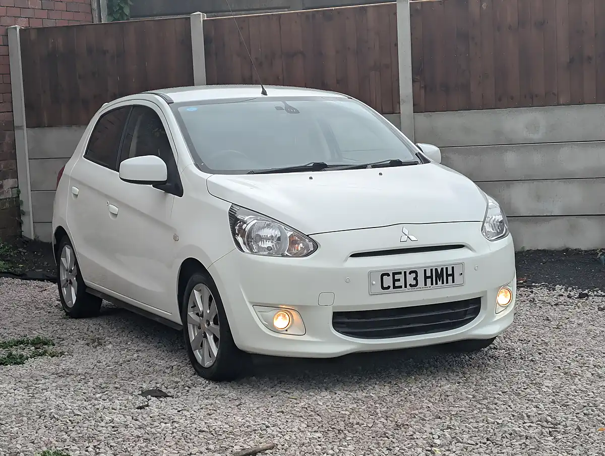 Used 2013 Mitsubishi Mirage 3 - Interior and Exterior details 2