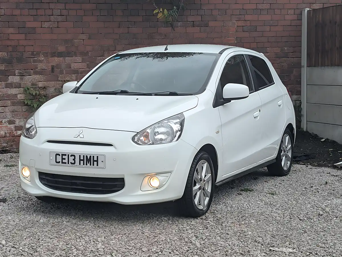 Used 2013 Mitsubishi Mirage 3 - Interior and Exterior details 4