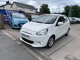 Used 2013 Mitsubishi Mirage 3 White - Interior and Exterior details 4