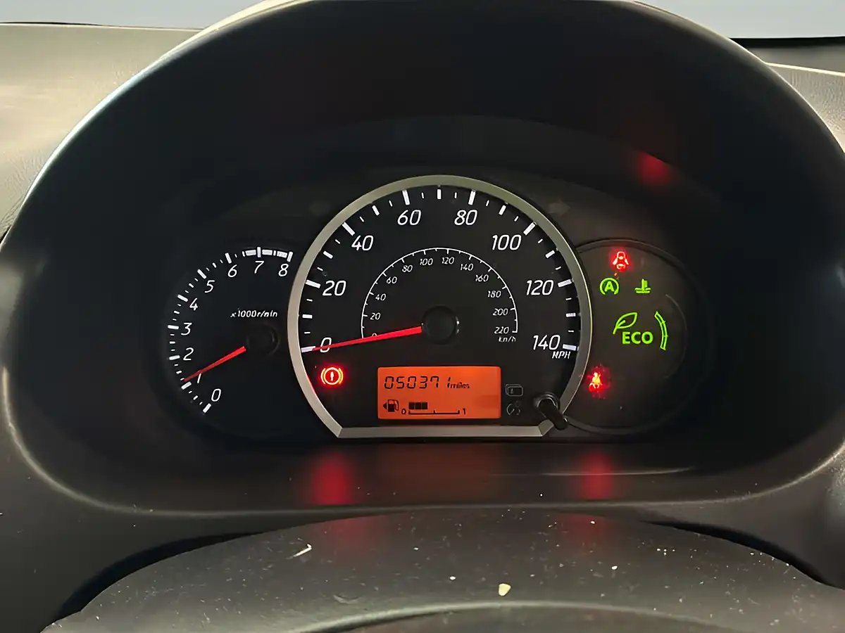 Used 2013 Mitsubishi Mirage Mirage 3 Reef Blue - Interior and Exterior details 10