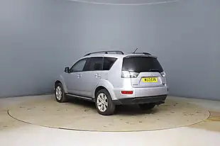Used 2013 Mitsubishi Outlander GX4 Silver - Interior and Exterior details 3
